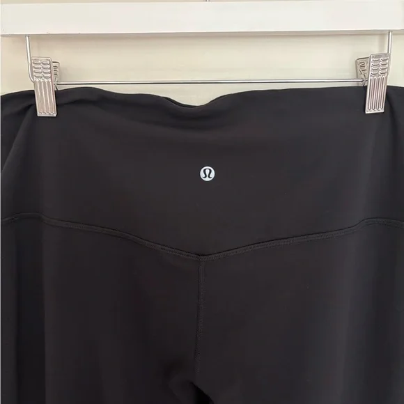 Lululemon Align High-Rise Mini-Flare Pant 32" Black 14 - Picture 3 of 6